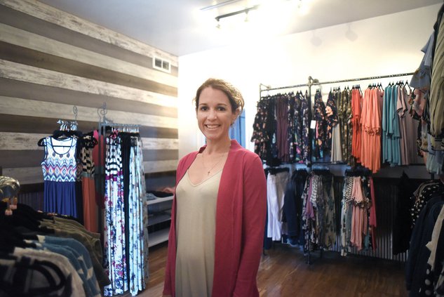mixed petals boutique 1