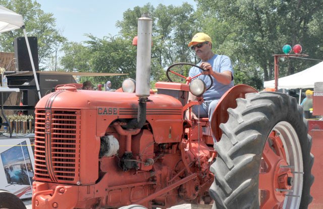 Tractor 1