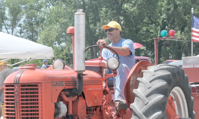 Tractor 11